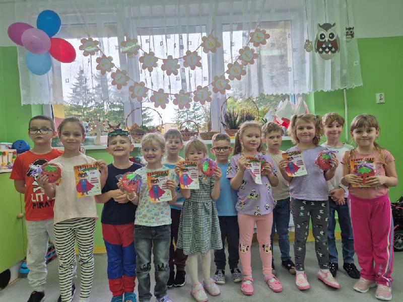 dziewczynki dzien sówki