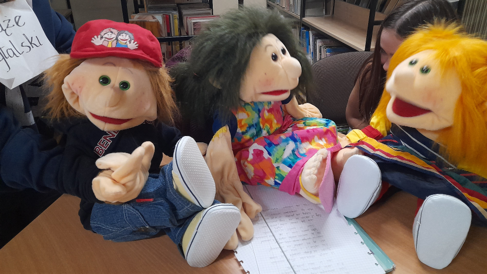 NOC W BIBLIOTECE  ”BIBLIOTEKA CZEKA NA CZŁOWIEKA”   7-8 listopada 2025