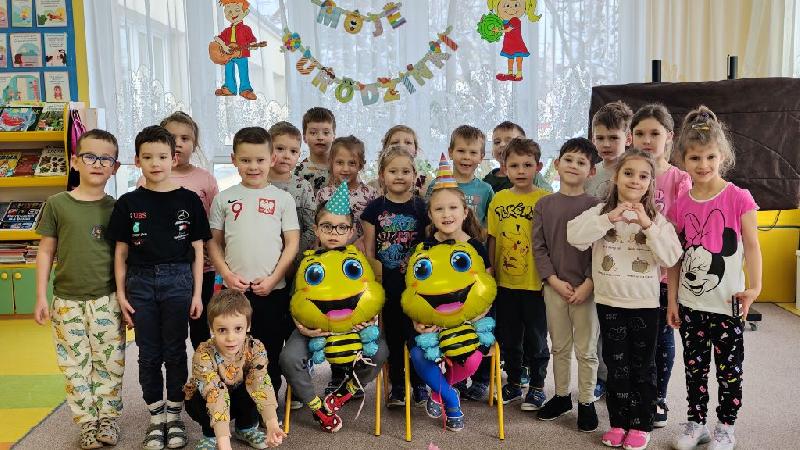 urodziny w listopadzie pszczółki