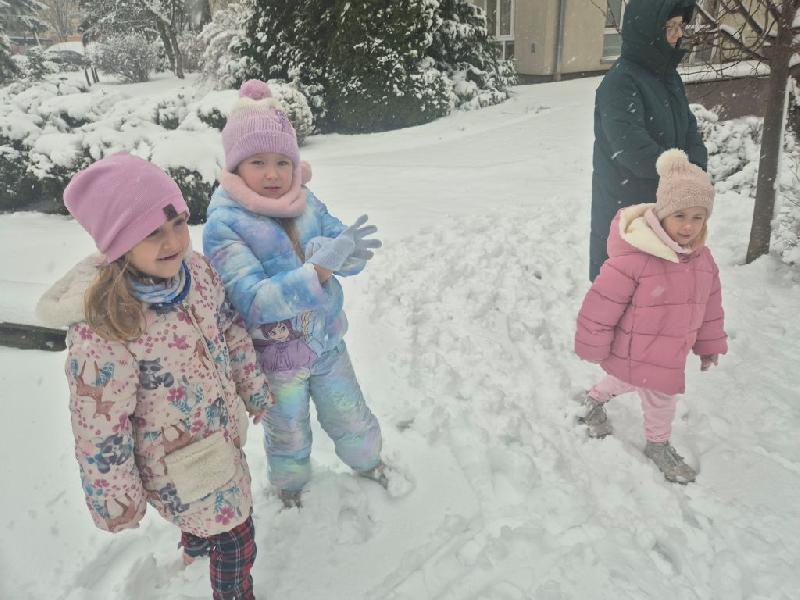 zabawy na śniegu