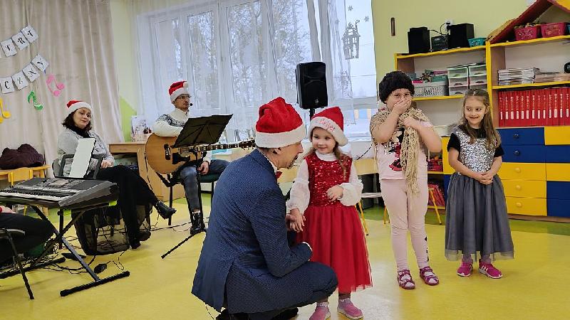 Przy Wigilijnym stole - koncert zespołu Pozytywka pszczółi