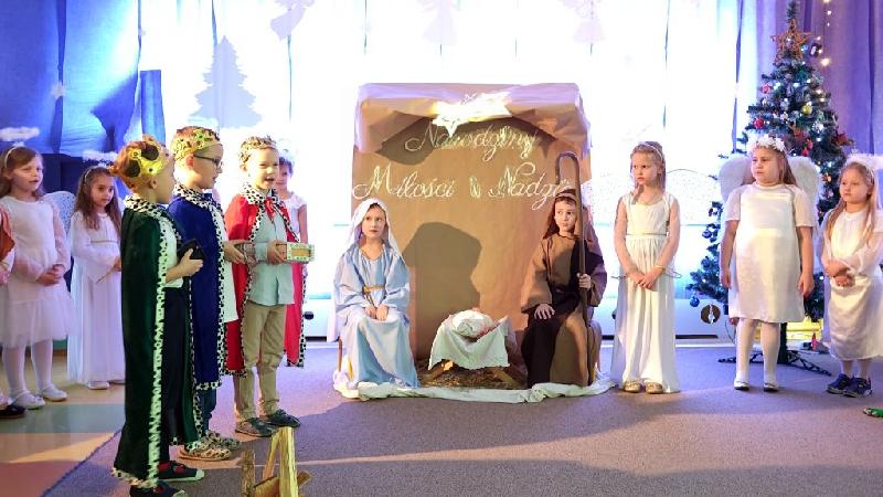 Jasełka pszczółki