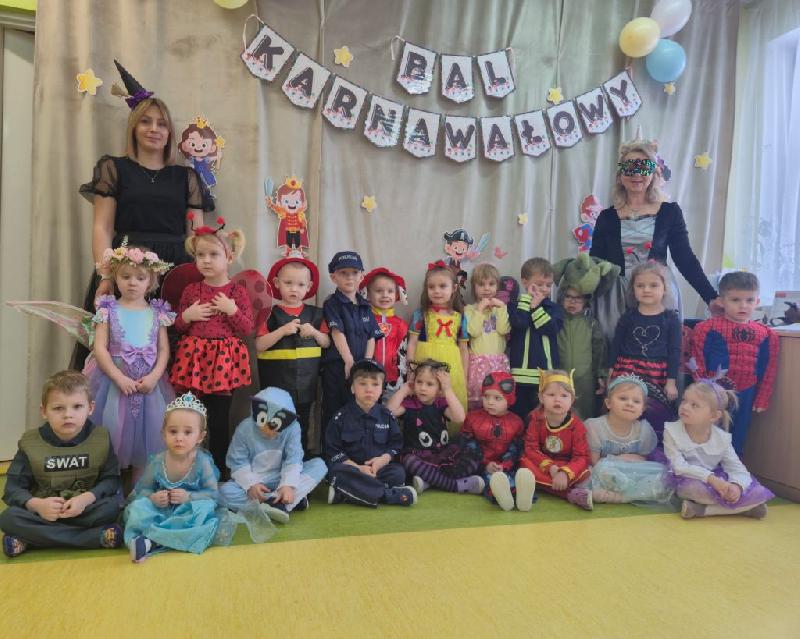 Bal karnawałowy Myszki