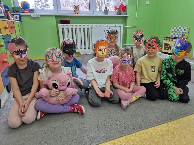 Maski karnawałowe Sówki