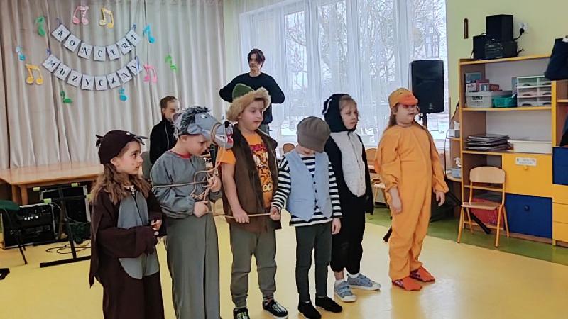 Piotruś i wilk- koncert zespołu Pozytywka 