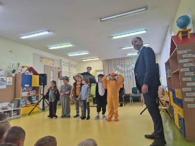 Piotruś i wilk- koncert zespołu Pozytywka