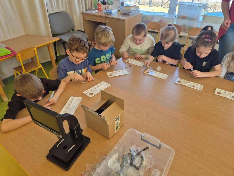 Warsztaty przyrodnicze z pania Emilią 