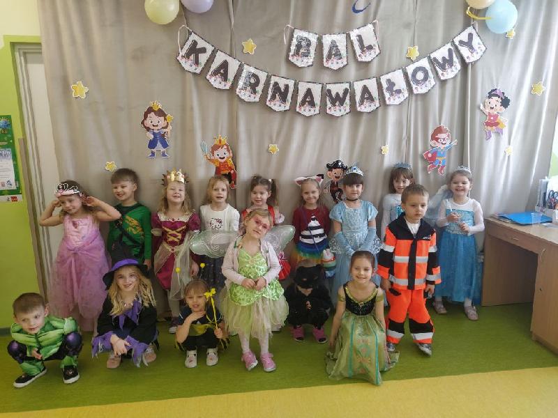 Bal karnawałowy 