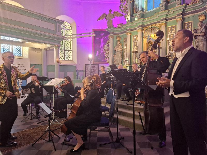 koncert „Dźwięki Polskiej Duszy” w ramach Festiwalu Sacrum Warmii i Mazur.  Spotkanie